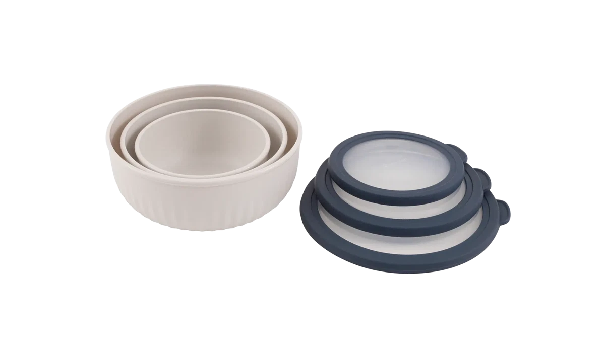 Outwell Cookout Bowl Set with Lids, durable kitchenware for outdoor cooking and serving, featuring multiple bowls with secure lids.