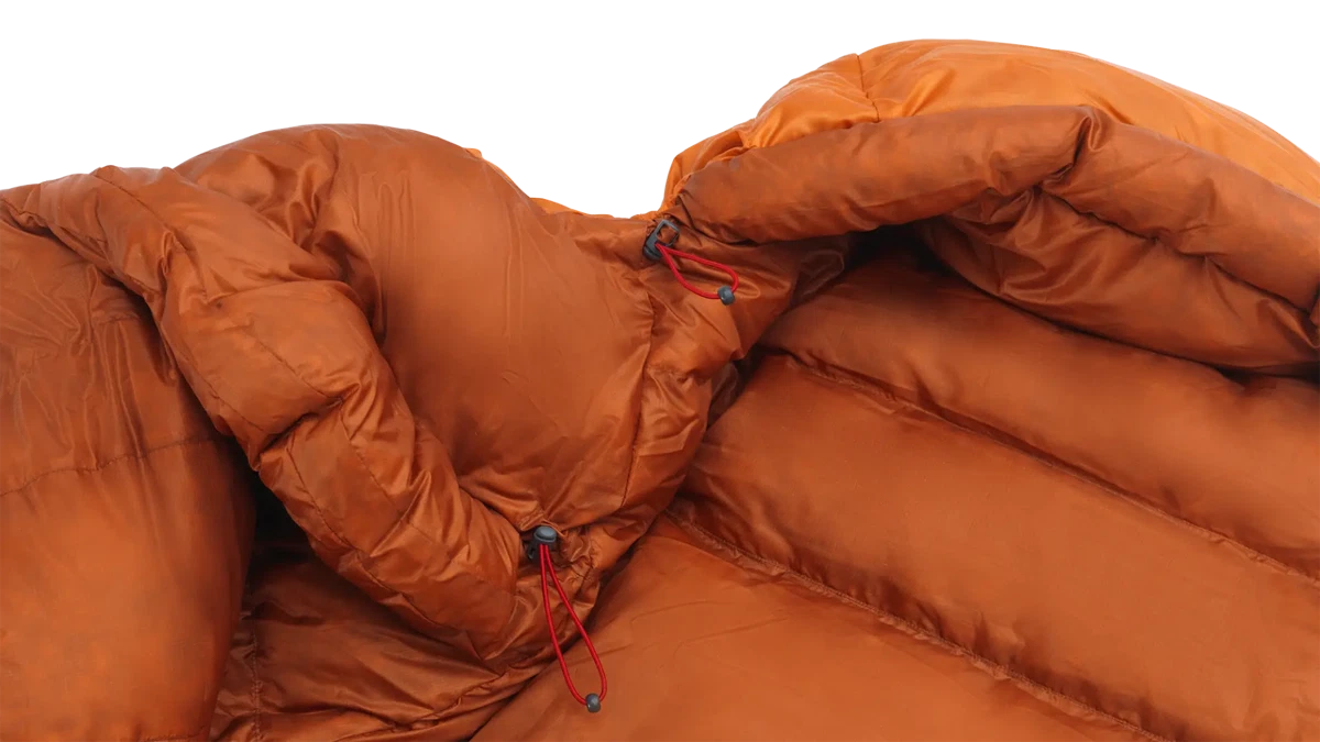 Robens Scoria UL -6°C sleeping bag, lightweight outdoor gear with insulated shell, suitable for cold-weather camping.