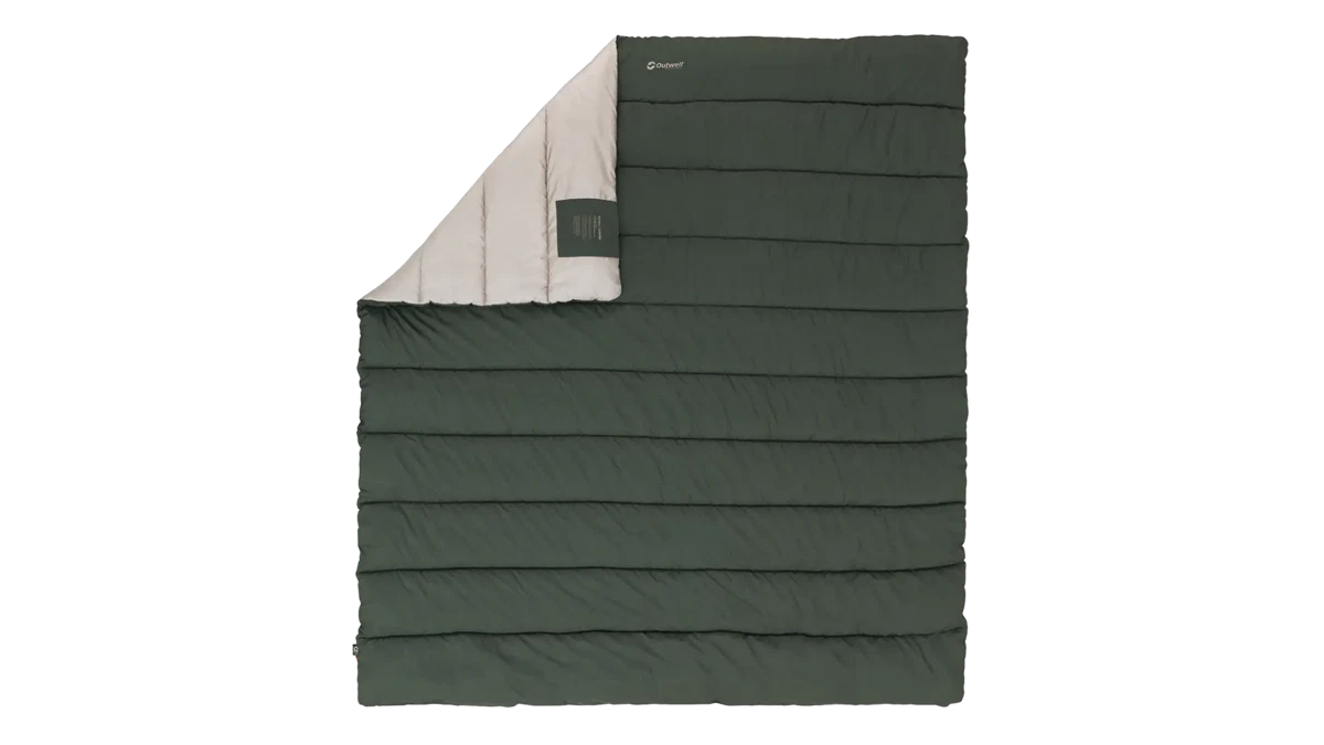 Outwell Campion double duvet in leaf green, soft and cozy bedding with a smooth fabric finish, ideal for comfortable camping or home use.