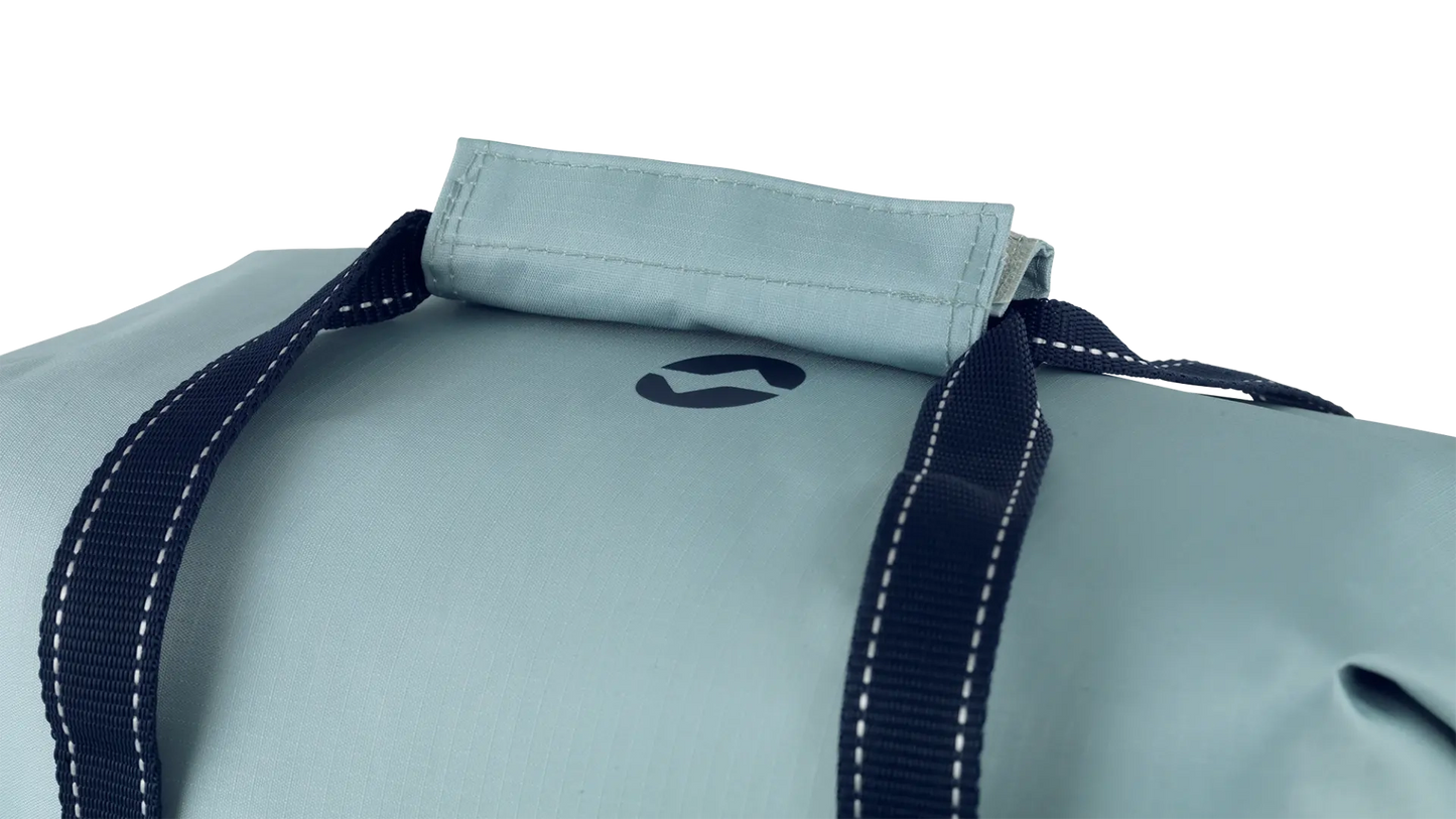 Outwell Sanderling 20L cool bag with insulated design, featuring a zippered closure and carrying handle for outdoor picnics.